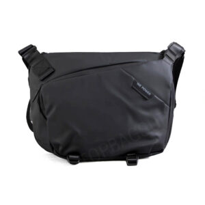 Water Repellent Messenger Bag Black
